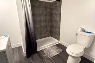 6742 Dicks Ave, Philadelphia, PA 19142 - Photo 13