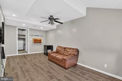 823 Barlow Street, Philadelphia, PA 19116 - Photo 25
