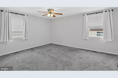 823 Barlow Street, Philadelphia, PA 19116 - Photo 17