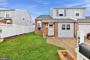 823 Barlow St, Philadelphia, PA 19116 - Photo 1