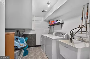 2708 S 76th St, Philadelphia, PA 19153 - Photo 33