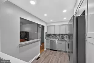 2708 S 76th St, Philadelphia, PA 19153 - Photo 13