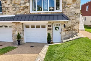 534 Domino Ln, Philadelphia, PA 19128 - Photo 3