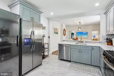217 E Allen Street, Philadelphia, PA 19125 - Photo 7