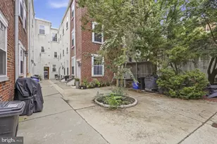 1027 N 4th St, Philadelphia, PA 19123 - Photo 29