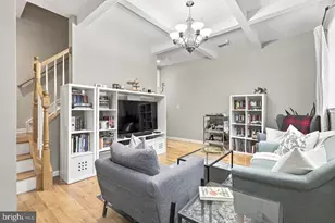 1027 N 4th St, Philadelphia, PA 19123 - Photo 3