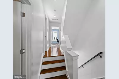 418 Wallace Street, Philadelphia, PA 19123 - Photo 11