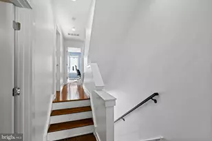 418 Wallace St, Philadelphia, PA 19123 - Photo 11