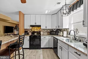 4617 Pearson Ave, Philadelphia, PA 19114 - Photo 7