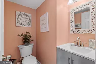 4617 Pearson Ave, Philadelphia, PA 19114 - Photo 15