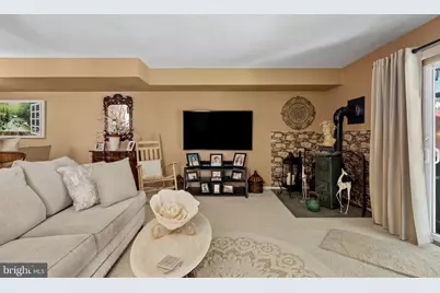 4617 Pearson Avenue, Philadelphia, PA 19114 - Photo 11