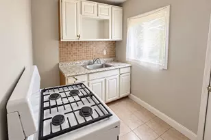 1922 Sigel St, Philadelphia, PA 19145 - Photo 3