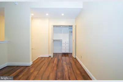 2429 Locust Street #218, Philadelphia, PA 19103 - Photo 7