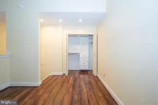 2429 Locust St, Philadelphia, PA 19103 - Photo 7