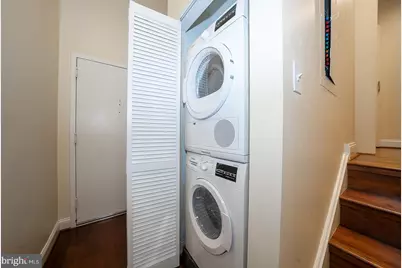 2429 Locust Street #218, Philadelphia, PA 19103 - Photo 9
