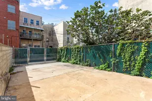1202 Mt Vernon St, Philadelphia, PA 19123 - Photo 25