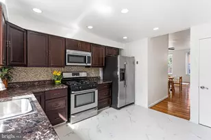 1202 Mt Vernon St, Philadelphia, PA 19123 - Photo 7