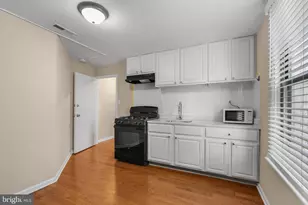 2319 Walnut St, Philadelphia, PA 19103 - Photo 3
