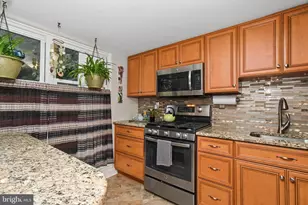 283 Shawmont Ave, Philadelphia, PA 19128 - Photo 7