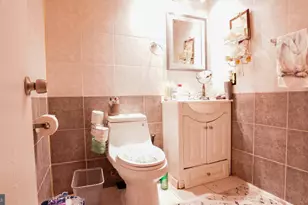 10103 Northeast Ave, Philadelphia, PA 19116 - Photo 11