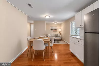 2319 Walnut Street #3, Philadelphia, PA 19103 - Photo 5