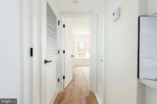 1715 S 18th St, Philadelphia, PA 19145 - Photo 9