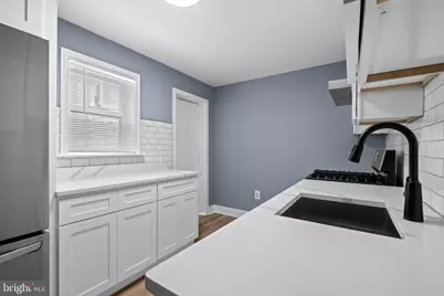 2715 E Thompson Street, Philadelphia, PA 19134 - Photo 9