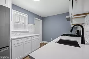 2715 E Thompson St, Philadelphia, PA 19134 - Photo 9