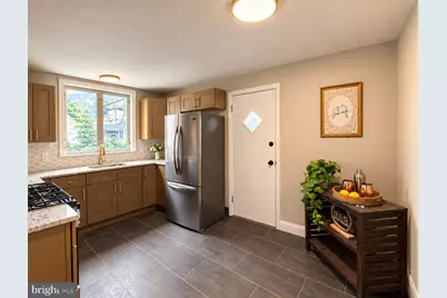 523 Geneva Avenue, Philadelphia, PA 19120 - Photo 15