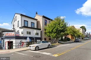 402 Leverington Ave, Philadelphia, PA 19128 - Photo 3
