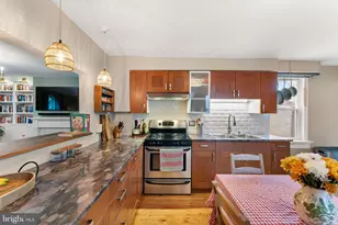 402 Leverington Ave, Philadelphia, PA 19128 - Photo 15