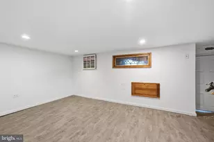402 Leverington Ave, Philadelphia, PA 19128 - Photo 35