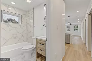 1242 N 15th St, Philadelphia, PA 19121 - Photo 15