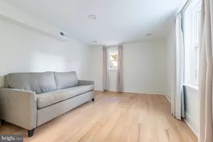 723 S 15th St, Philadelphia, PA 19146 - Photo 13