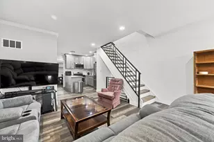 6647 N Bouvier St, Philadelphia, PA 19126 - Photo 7