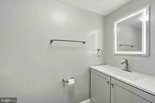 6647 N Bouvier St, Philadelphia, PA 19126 - Photo 21