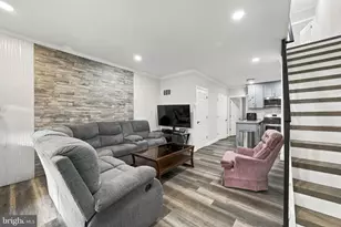 6647 N Bouvier St, Philadelphia, PA 19126 - Photo 5