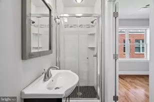 1913 League St, Philadelphia, PA 19146 - Photo 35