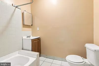 59 E Walnut Lane, Philadelphia, PA 19144 - Photo 9