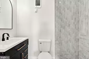 2645 N 8th St, Philadelphia, PA 19133 - Photo 29