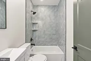 2645 N 8th St, Philadelphia, PA 19133 - Photo 17