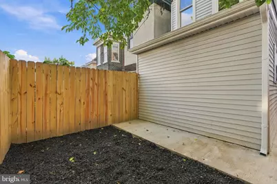 2645 N 8th Street, Philadelphia, PA 19133 - Photo 37