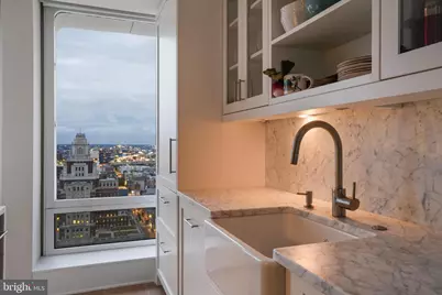 210 Locust Street #28G, Philadelphia, PA 19106 - Photo 15