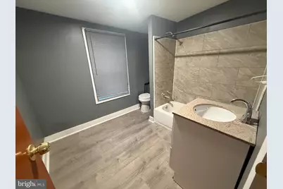 1016 W Arizona Street, Philadelphia, PA 19133 - Photo 7
