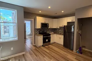 1704 Conlyn St, Philadelphia, PA 19141 - Photo 5