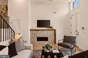 960 N 6th St, Philadelphia, PA 19123 - Photo 3