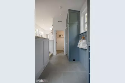134 W Highland Avenue, Philadelphia, PA 19118 - Photo 39
