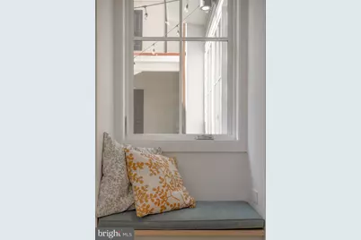 134 W Highland Avenue, Philadelphia, PA 19118 - Photo 41