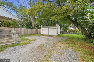 482 Martin St, Philadelphia, PA 19128 - Photo 15