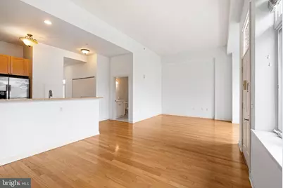 1900 Hamilton Street #D12, Philadelphia, PA 19130 - Photo 5